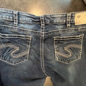 Silver jeans aiko mid slim boot used